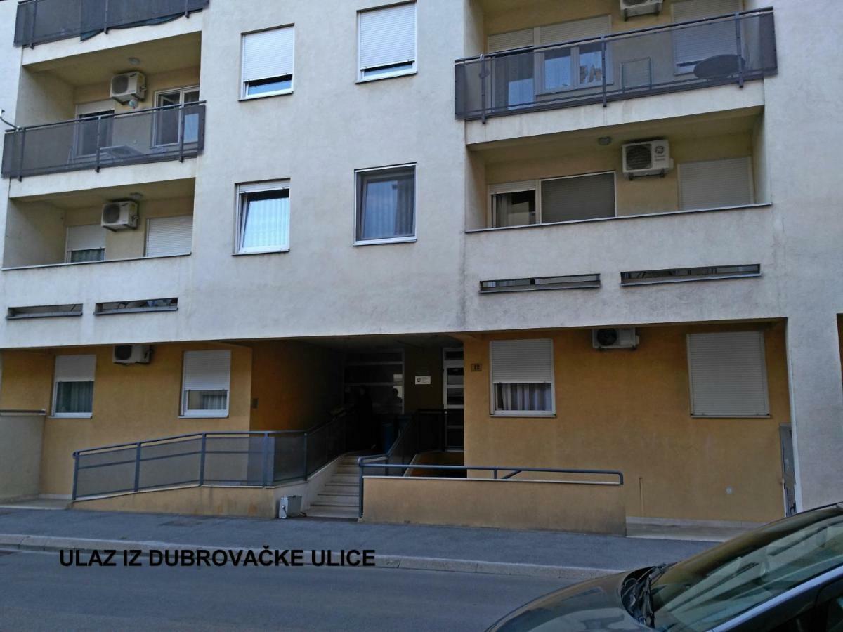 Time Keeper - Self Check In Apartment Osijek Exterior photo